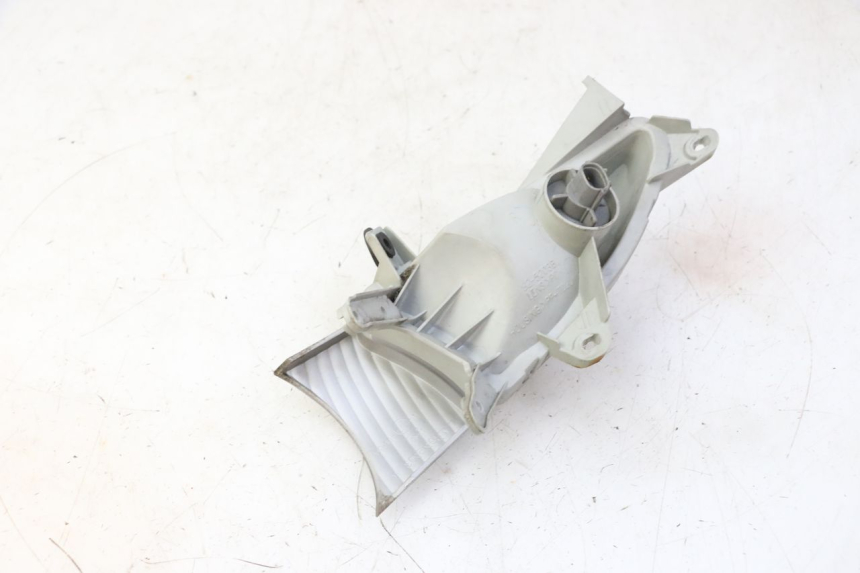 photo de FANALE ANTERIORE DESTRO SUZUKI BURGMAN 125 (2007 - 2014) - Zoom sullo stato d'uso