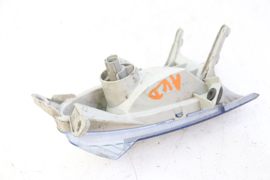 photo de FANALE ANTERIORE DESTRO SUZUKI BURGMAN 125 (2007 - 2014) - Zoom sullo stato d'uso