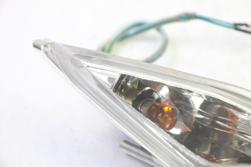 photo de FANALE ANTERIORE DESTRO SYM CROX 4T 50 (2016 - 2023) - Dettaglio del componente