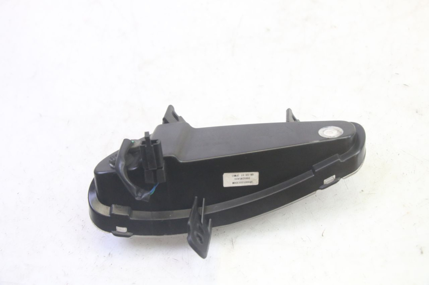 photo de CLIGNOTANTE ANTERIORE DESTRA PEUGEOT DJANGO 4T 50 (2014 - 2019) - Altra angolazione