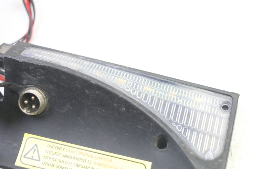 photo de FRECCE DESTRA ANTERIORE URBANGLIDE E-CROSS PRO 1 - Altra angolazione