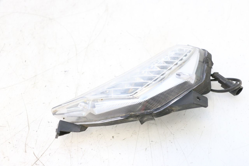 photo de FRECCIA ANTERIORE DESTRA KEEWAY F-ACT FACT EVO 50 (2020 - 2026) - Stato della superficie e materiale