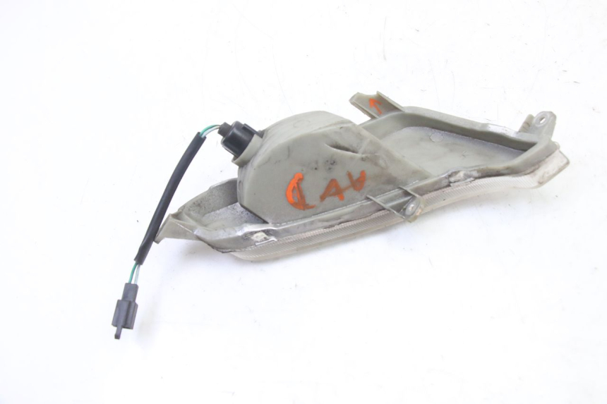 photo de FRECCIA ANTERIORE DESTRA SYM FIDDLE 2 S 125 (2012 - 2014) - Primo piano tecnico