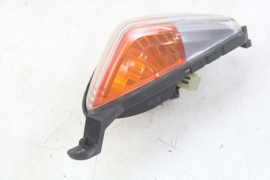photo de FANALE ANTERIORE DESTRO YAMAHA FJR ABS 1300 (2006 - 2012) - Dettaglio del componente