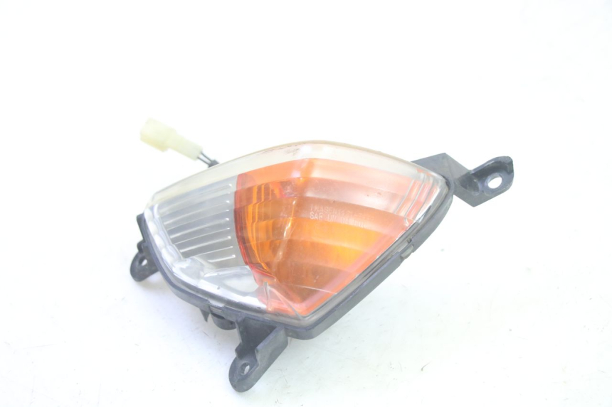 photo de FANALE ANTERIORE DESTRO YAMAHA FJR ABS 1300 (2006 - 2012) - Zoom sullo stato d'uso