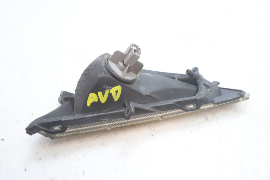 photo de FRECCE DESTRA ANTERIORE HONDA FJS SILVER WING SILVERWING 400 (2005 - 2008) - Dettagli dei punti di fissaggio