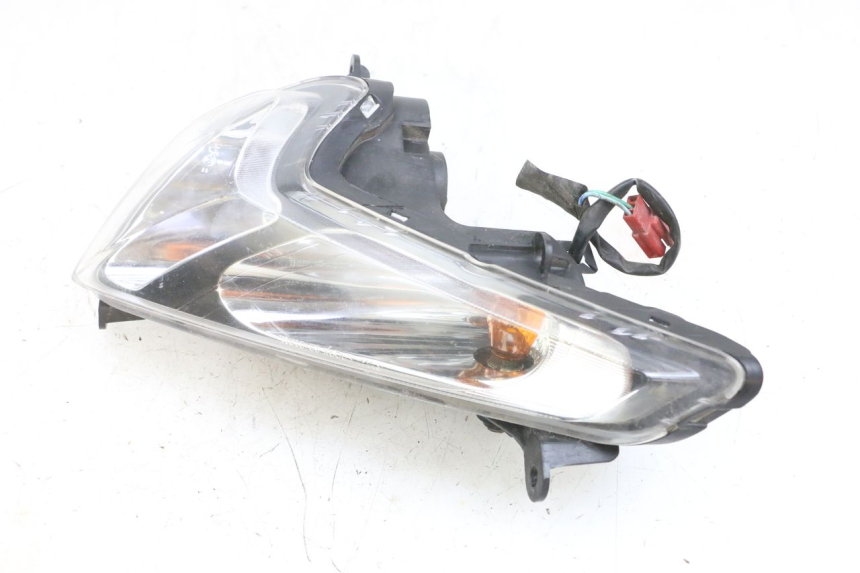 photo de FANALE ANTERIORE DESTRO SYM GTS EVO 125 (2009 - 2013) - Caratteristiche distintive