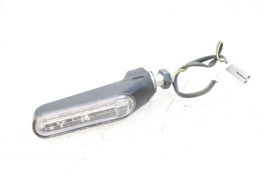 photo de FRECCE DESTRA ANTERIORE HUSQVARNA SVARTPILEN 401 (2018 - 2023) - Vista principale