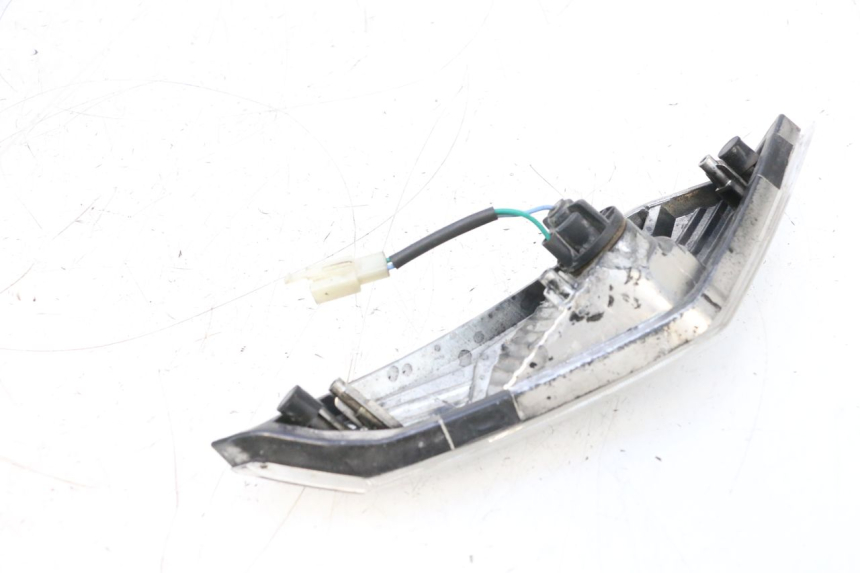photo de FANALE ANTERIORE DESTRO SYM JET 14 4T 50 (2018 - 2022) - Zoom sullo stato d'uso