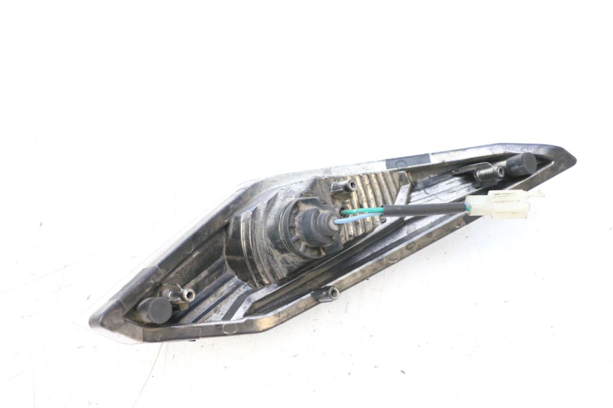 photo de FANALE ANTERIORE DESTRO SYM JET 14 4T 50 (2018 - 2022) - Primo piano tecnico