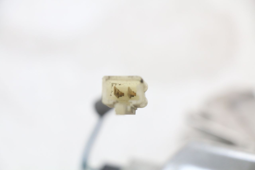 photo de FRECCE DESTRA ANTERIORE KYMCO X-TOWN XTOWN 125 (2016 - 2021) - Dettagli dei punti di fissaggio