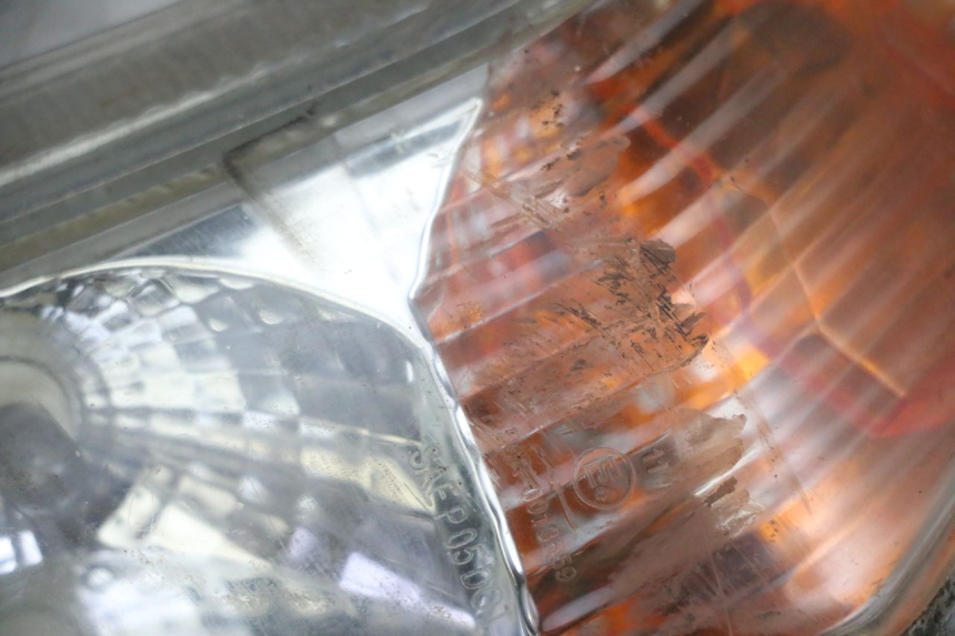 photo de CLIGNOTANTE ANTERIORE DESTRA KYMCO LIKE 125 (2009 - 2016) - Marcature e riferimenti originali