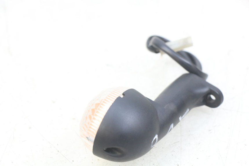 photo de CLIGNOTANTE ANTERIORE DESTRA PEUGEOT LUDIX 50 (2005 - 2007) - Zoom sullo stato d'uso