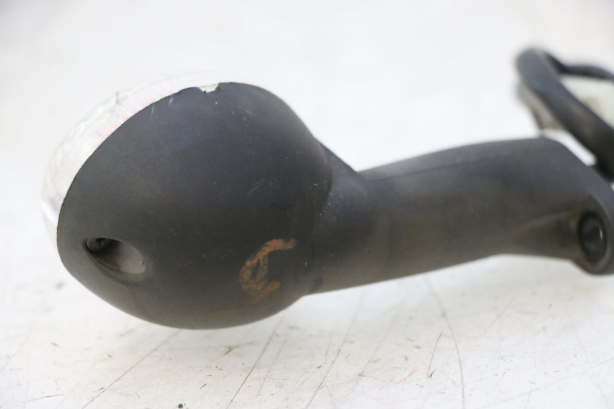 photo de FRECCE DESTRA ANTERIORE PEUGEOT LUDIX ONE 50 (2004 - 2013) - Zoom sullo stato d'uso