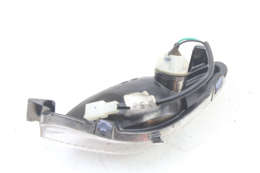 photo de FANALE ANTERIORE DESTRO MBK OVETTO ONE 2T 50 (2013 - 2017) - Altra angolazione