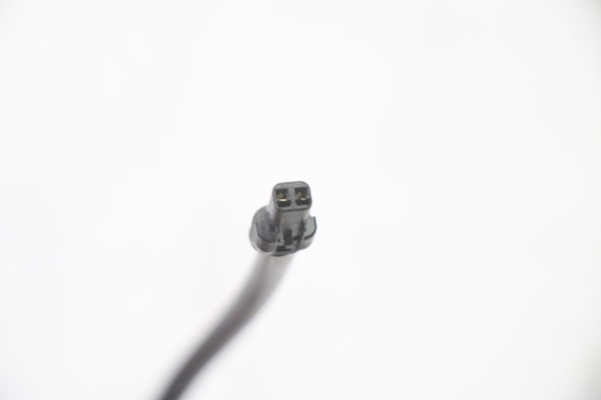 photo de FRECCE DESTRA ANTERIORE PIAGGIO MP3 RL 250 (2006 - 2010) - Vista d'insieme del prodotto