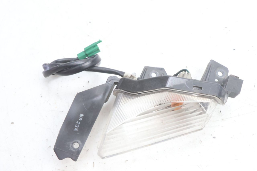 photo de FRECCE DESTRA ANTERIORE YAMAHA N-MAX NMAX 125 (2021 - 2024) - Altra angolazione