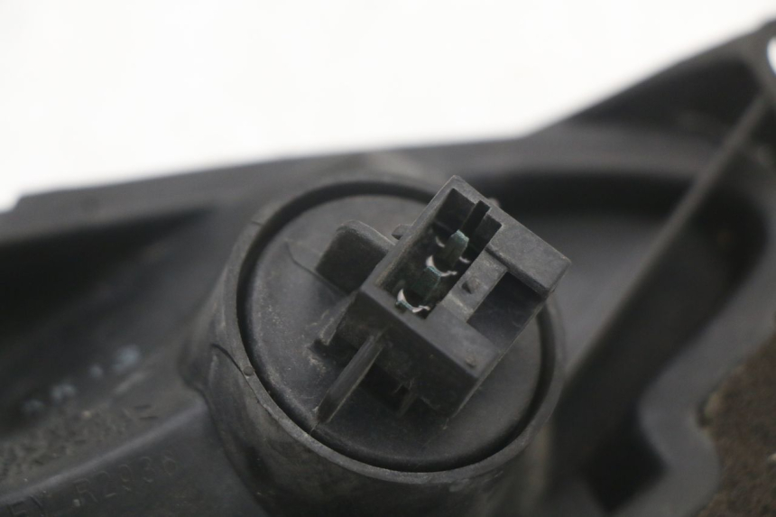 photo de FANALE ANTERIORE DESTRO HONDA NTV DEAUVILLE 650 (1998 - 2001) - Vista d'insieme del prodotto