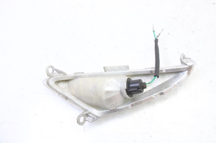 photo de FANALE ANTERIORE DESTRO SYM ORBIT 2 4T 50 (2008 - 2017) - Primo piano tecnico