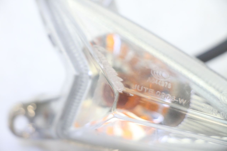 photo de FRECCE DESTRA ANTERIORE SYM ORBIT III 3 4T 50 (2021 - 2025) - Zoom sullo stato d'uso