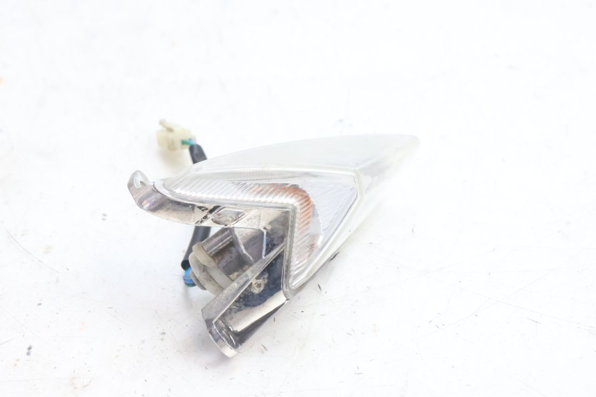 photo de FRECCE DESTRA ANTERIORE SYM ORBIT III 3 4T 50 (2021 - 2025) - Primo piano tecnico
