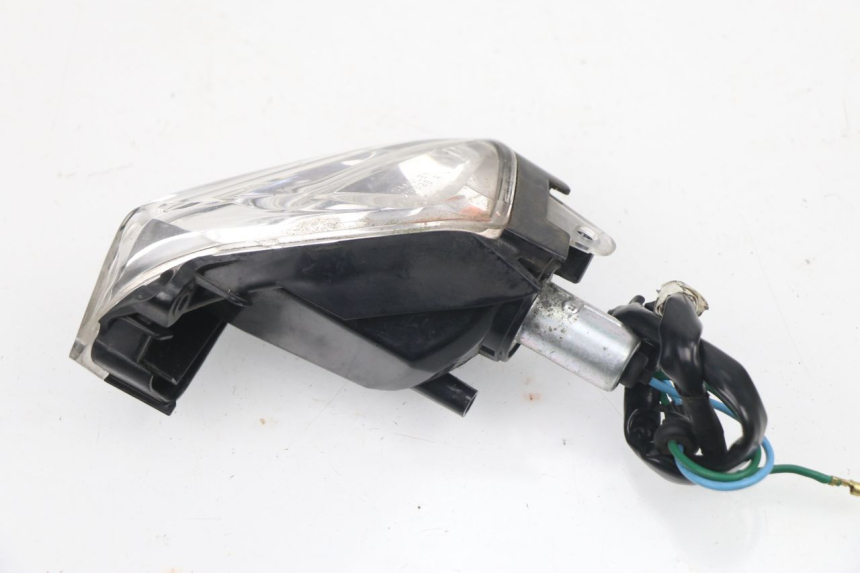 photo de FANALE ANTERIORE DESTRO HONDA PCX (JF28) 125 (2009 - 2011) - Stato della superficie e materiale