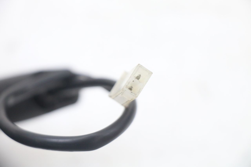 photo de FRECCE DESTRA ANTERIORE PEUGEOT TKR TREKKER FURIOUS 50 (2005 - 2014) - Primo piano tecnico