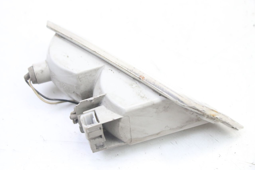 photo de FRECCE DESTRA ANTERIORE PIAGGIO VESPA GRANTURISMO 125 (2003 - 2007) - Zoom sullo stato d'uso