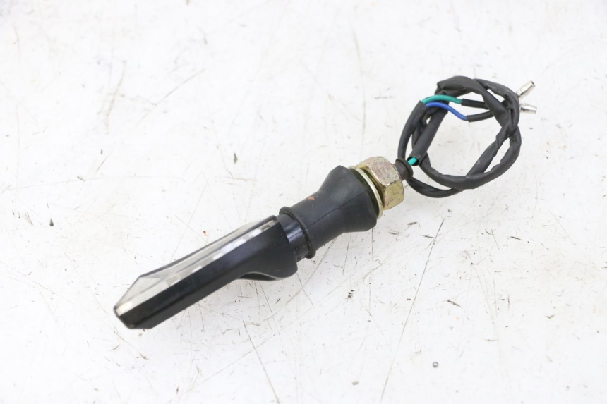 photo de FRECCE DESTRA ANTERIORE MAG POWER R-STREET 50 (2016 - 2025) - Primo piano tecnico