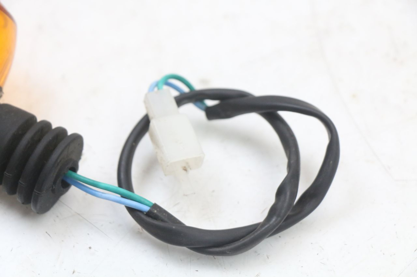 photo de FRECCE DESTRA ANTERIORE REGAL RAPTOR SPYDER 125 (2010 - 2018) - Primo piano tecnico