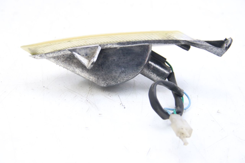 photo de CLIGNOTANTE ANTERIORE DESTRA TNT MOTOR ROMA 10' 4T 50 (2019 - 2022) - Primo piano tecnico