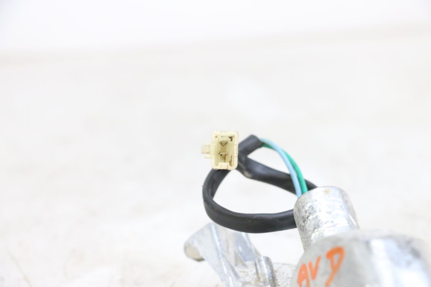 photo de CLIGNOTANTE ANTERIORE DESTRA TNT MOTOR ROMA 10' 4T 50 (2019 - 2022) - Dettaglio del componente