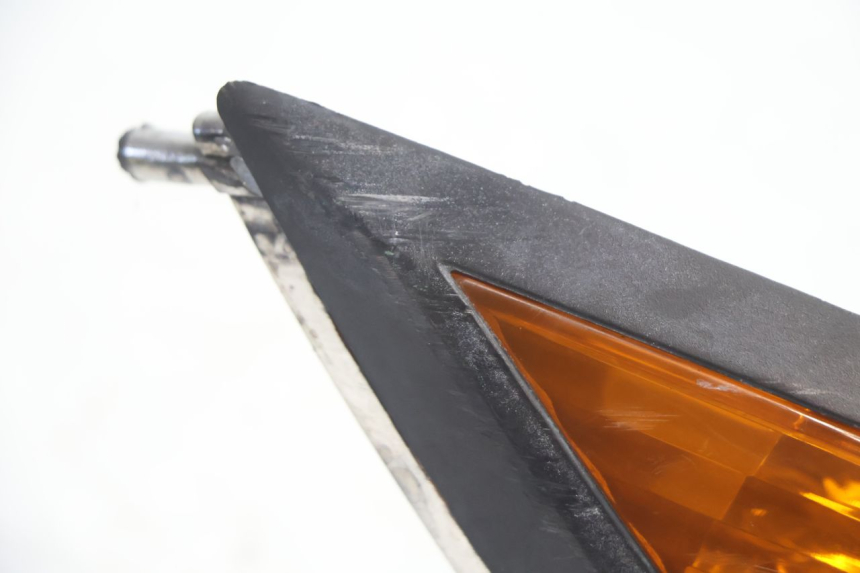 photo de CLIGNOTANTE ANTERIORE DESTRA KEEWAY RY6 2T 50 (2011 - 2019) - Dettaglio del componente