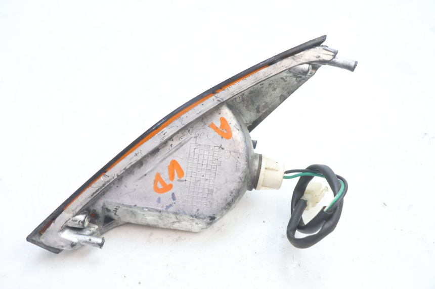 photo de CLIGNOTANTE ANTERIORE DESTRA KEEWAY RY6 2T 50 (2011 - 2019) - Primo piano tecnico