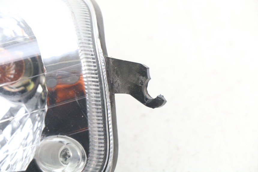 photo de FANALE ANTERIORE DESTRO DAELIM S2 FI 125 (2008 - 2017) - Primo piano tecnico