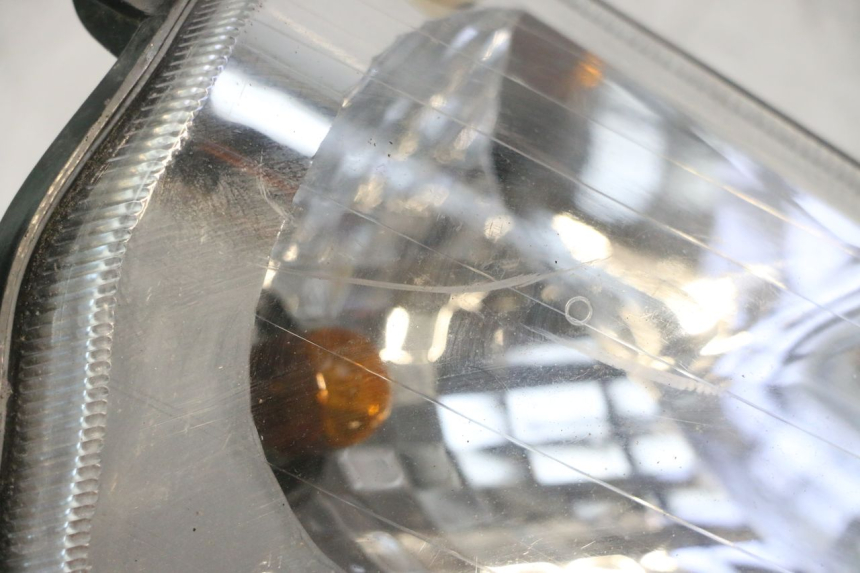 photo de FANALE ANTERIORE DESTRO DAELIM S2 125 (2006 - 2007) - Primo piano tecnico