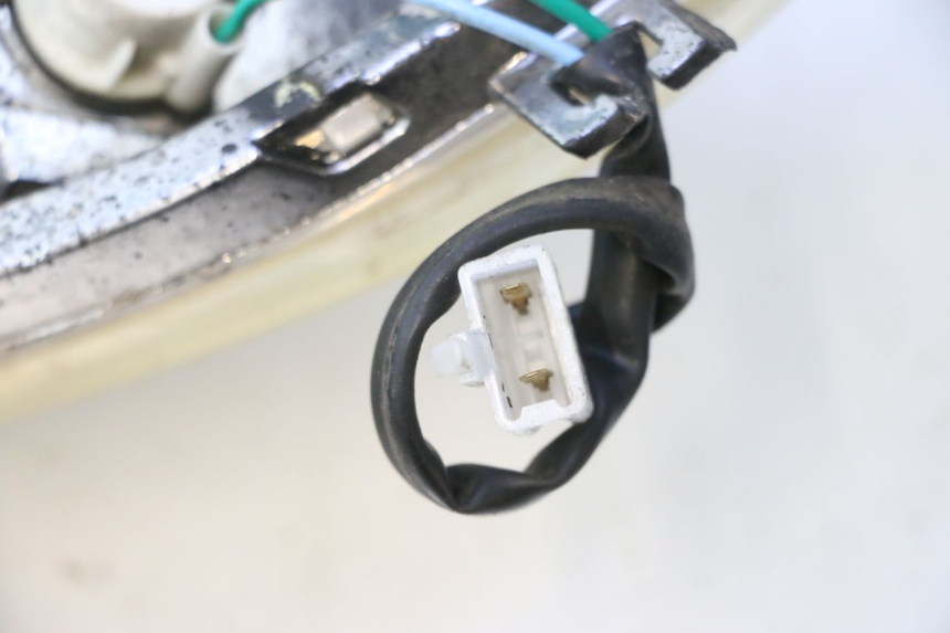 photo de FANALE ANTERIORE DESTRO JM MOTORS SANTANA 50 (2014 - 2023) - Altra angolazione