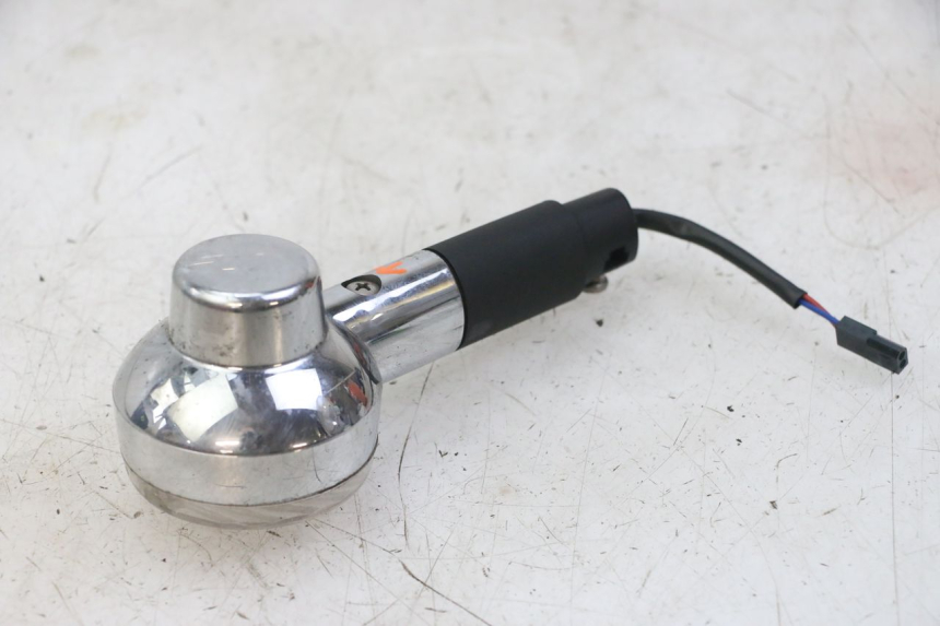 photo de FRECCE DESTRA ANTERIORE APRILIA SCARABEO GT TOURING 125 (1999 - 2005) - Dettaglio del componente