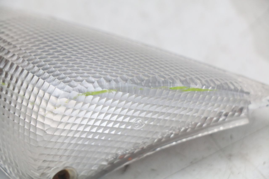 photo de CLIGNOTANTE ANTERIORE DESTRA PEUGEOT SPEEDFIGHT 100 (1997 - 2007) - Zoom sullo stato d'uso