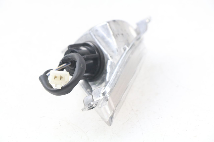 photo de FANALE ANTERIORE DESTRO APRILIA SR 2T 50 (2018 - 2022) - Dettaglio del componente