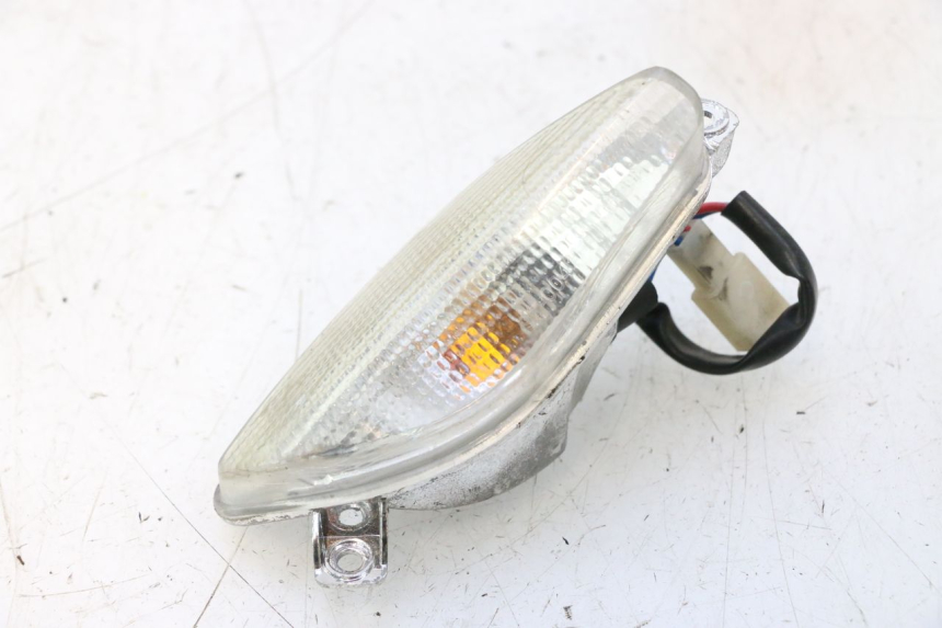 photo de FANALE ANTERIORE DESTRO APRILIA SR 2T 50 (2012 - 2017) - Altra vista dell'articolo