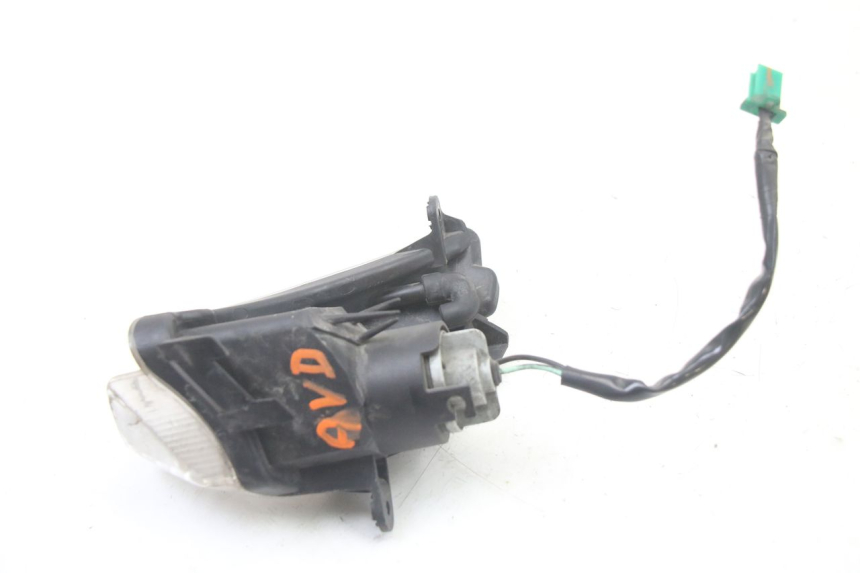 photo de FRECCE DESTRA ANTERIORE SUZUKI BURGMAN 125 (2015 - 2017) - Primo piano tecnico