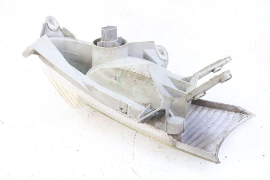 photo de FANALE ANTERIORE DESTRO SUZUKI BURGMAN 125 (2007 - 2014) - Stato della superficie e materiale