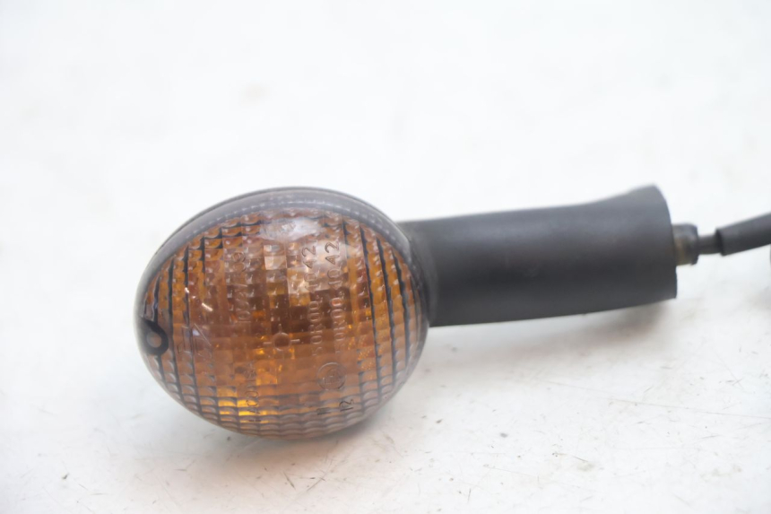 photo de FRECCE DESTRA ANTERIORE PEUGEOT TREKKER 50 (1995 - 2004) - Zoom sullo stato d'uso