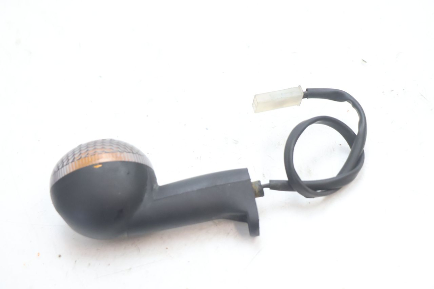 photo de FRECCE DESTRA ANTERIORE PEUGEOT TREKKER 50 (1995 - 2004) - Altra angolazione