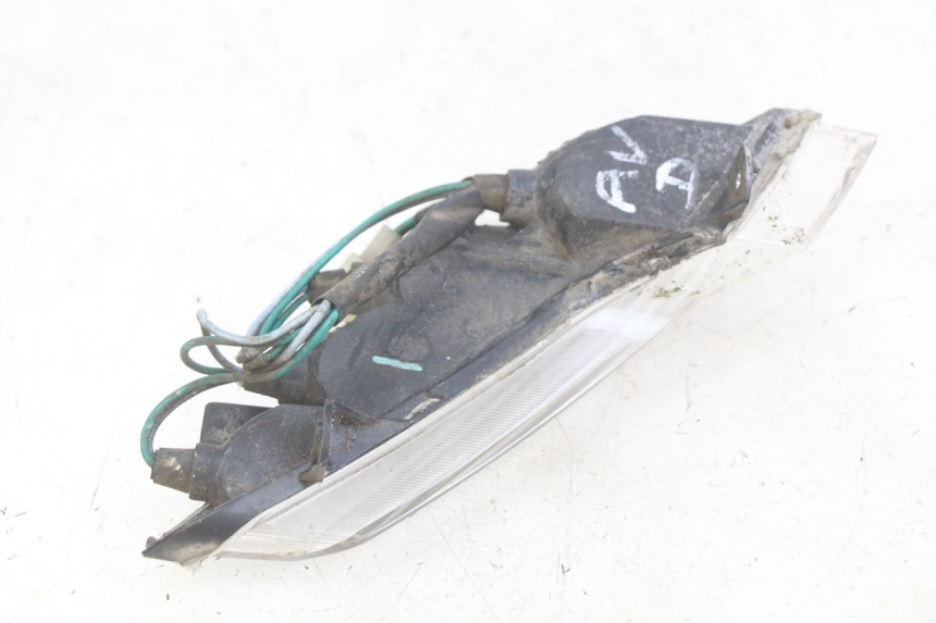 photo de FANALE ANTERIORE DESTRO PEUGEOT TWEET 4T 50 (2010 - 2014) - Zoom sullo stato d'uso