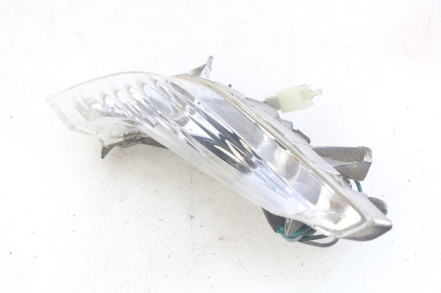 photo de FANALE ANTERIORE DESTRO PEUGEOT TWEET 4T 50 (2010 - 2014) - Primo piano tecnico