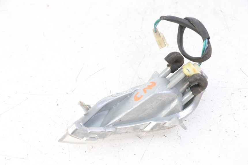 photo de FRECCE DESTRA ANTERIORE PEUGEOT TWEET 4T 50 (2014 - 2019) - Primo piano tecnico