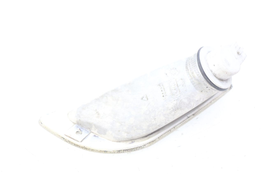 photo de CLIGNOTANTE ANTERIORE DESTRA PIAGGIO VESPA LX 2T 50 (2005 - 2013) - Zoom sullo stato d'uso