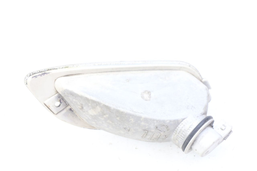 photo de CLIGNOTANTE ANTERIORE DESTRA PIAGGIO VESPA LX 2T 50 (2005 - 2013) - Altra angolazione